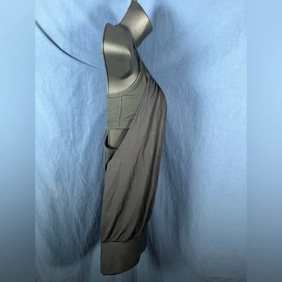 Lululemon Practice Freely Tank - Picture 4 of 4